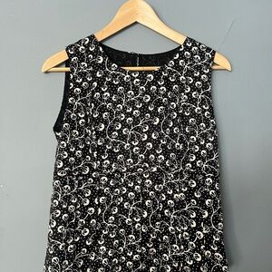 Calvin Klein Black and White Patterned 100% Silk Sleeveless Blouse